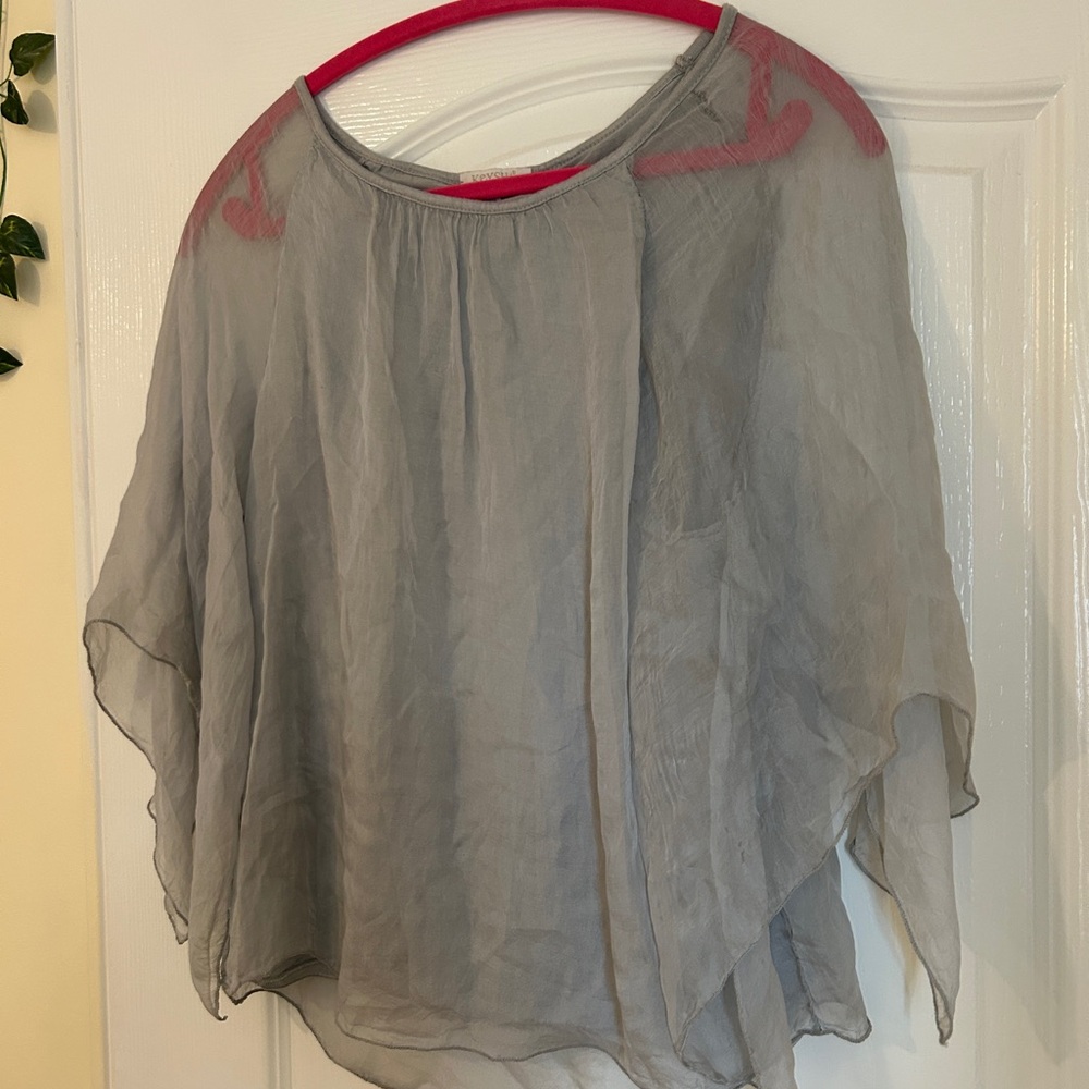 100% Silk made in Italy Light Gray Women's Flowing Top